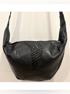 Like New! Vintage 1980’s Leather Patchwork Black Leather Hobo Shoulder Bag